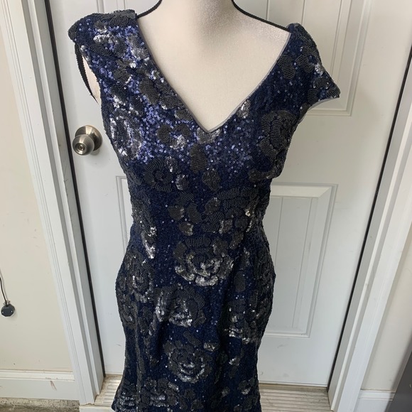 Antonio Melani blue navy sequin floral embellished‎ dress size 8 wedding guest - Picture 3 of 10